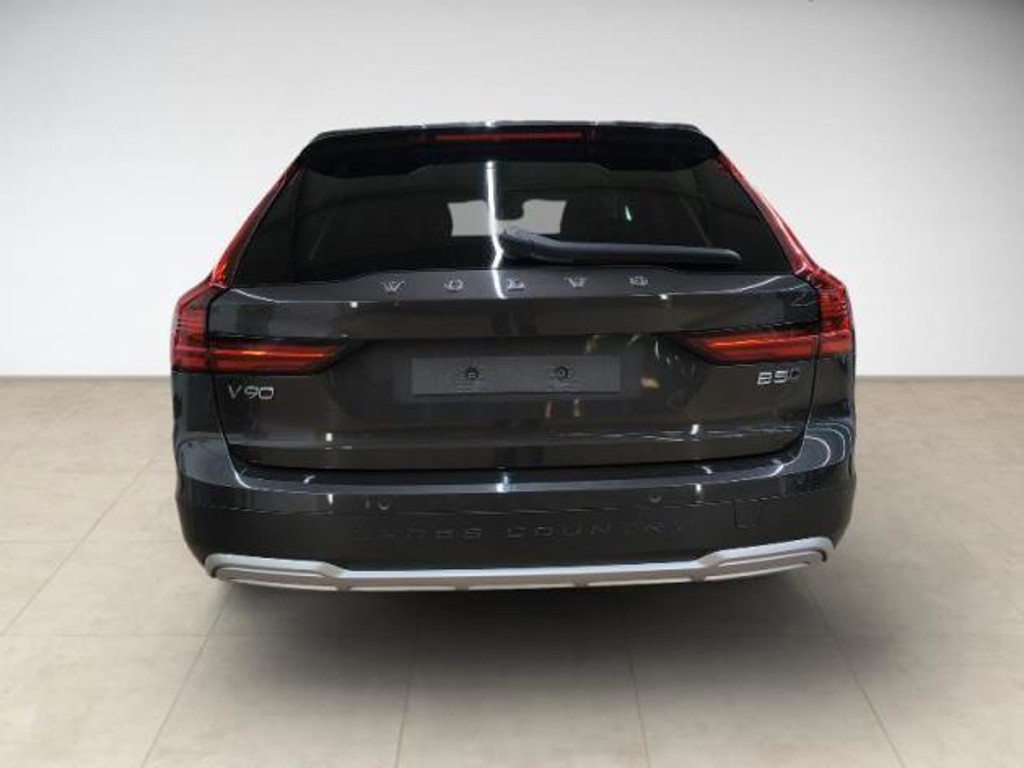 Volvo V90 Cross Country