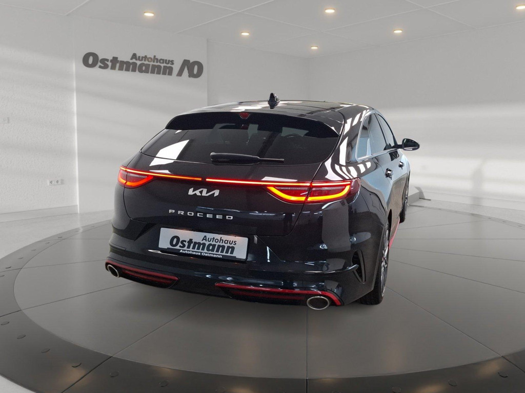 Kia ProCeed