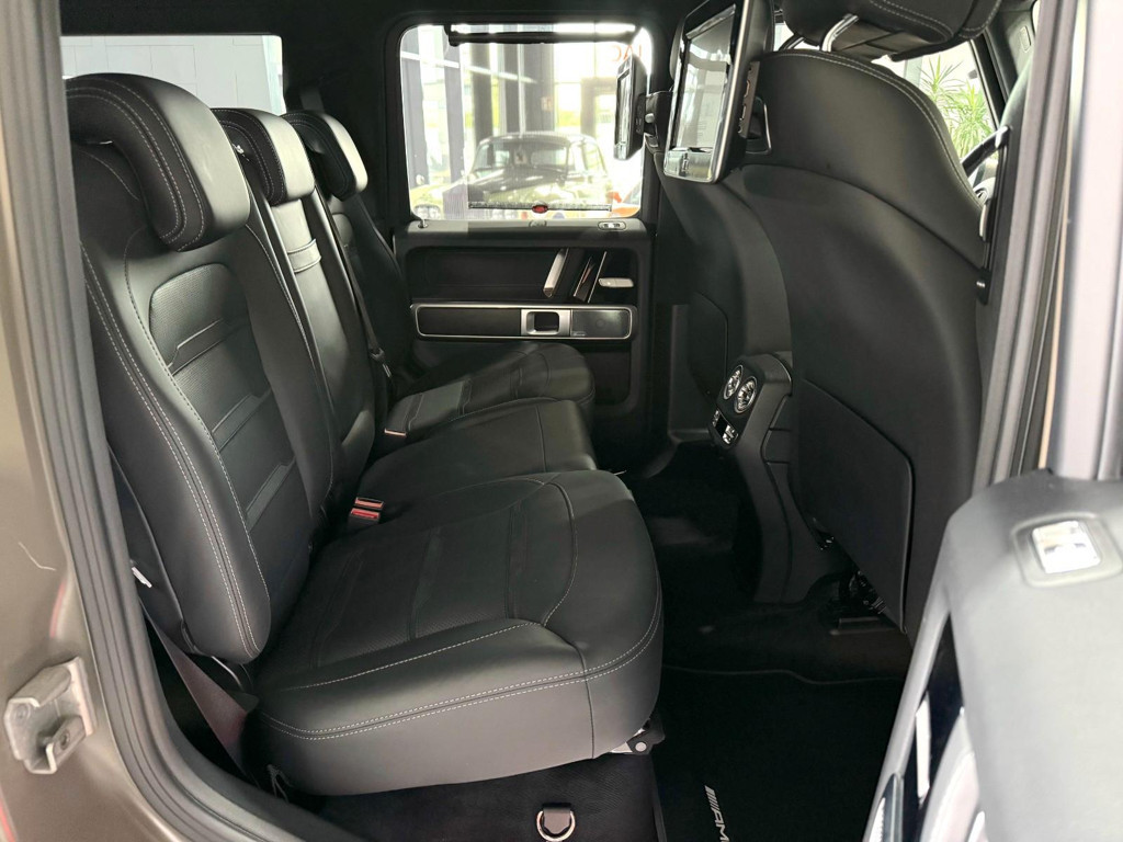 Mercedes-Benz G-Klasse