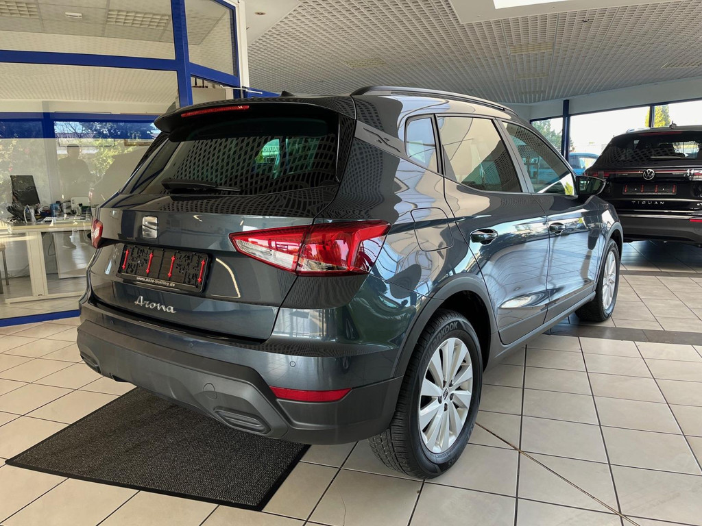Seat Arona