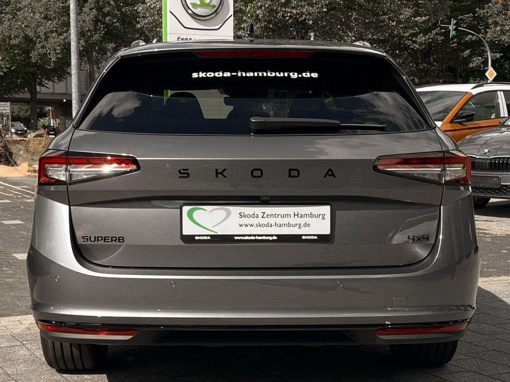 Skoda Superb Combi 4x4 Sportline 2.0 TDI