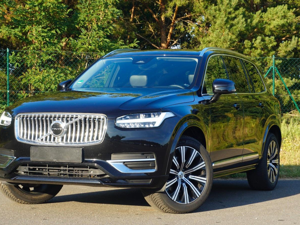 Volvo XC90 AWD Plus Bright