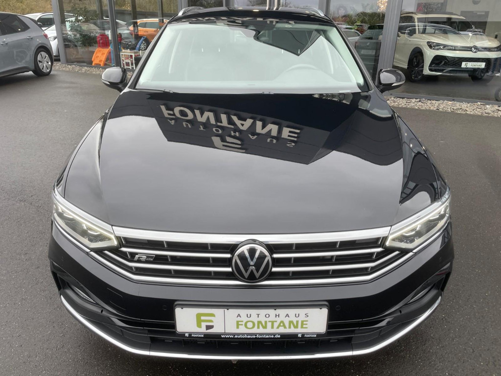 Volkswagen Passat Variant R-Line
