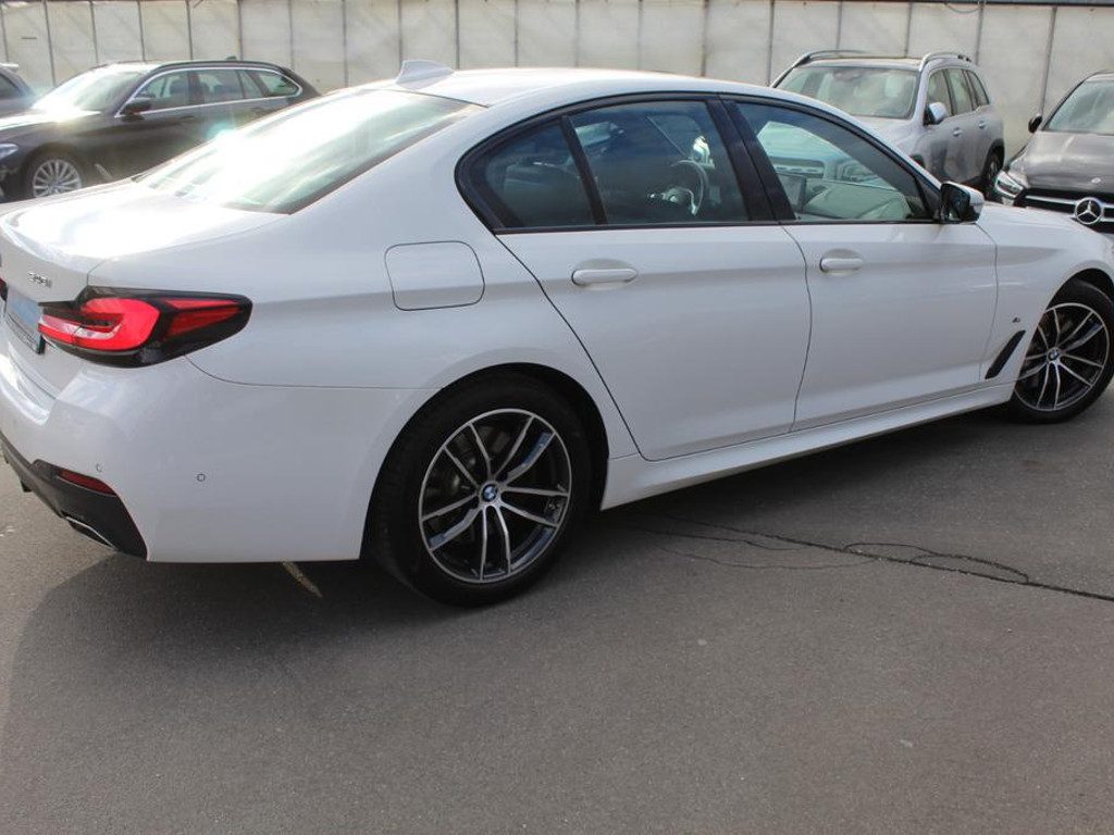 BMW 5 Serie 540 M-Sport Sedan 540i
