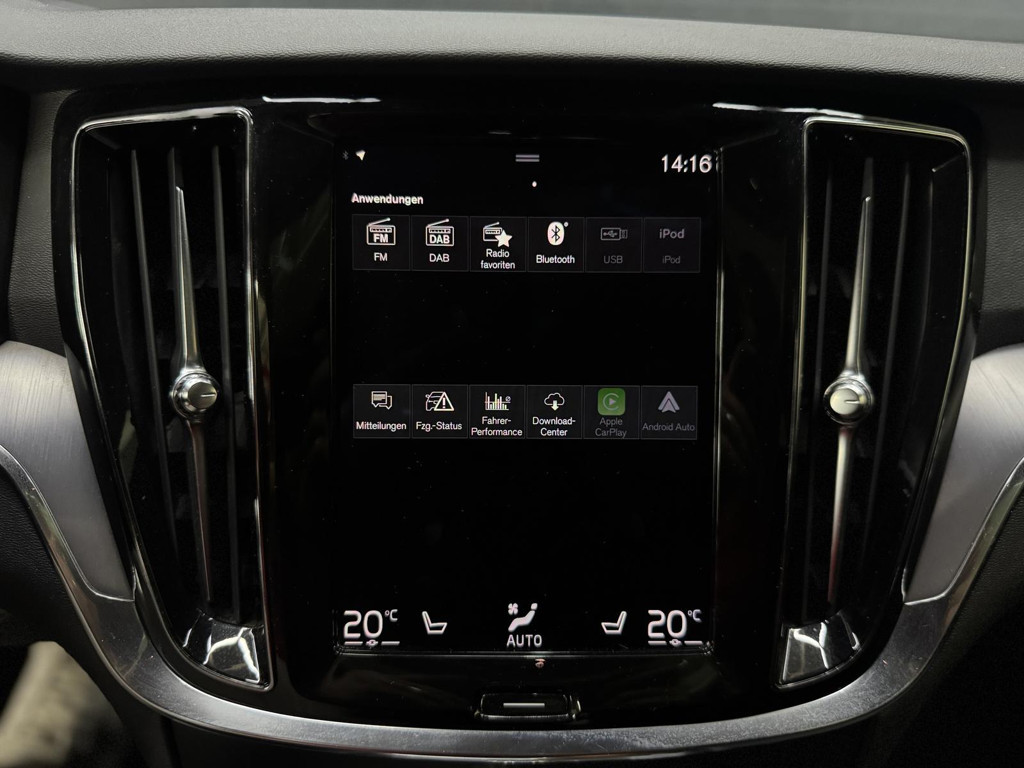 Volvo V60 Cross Country