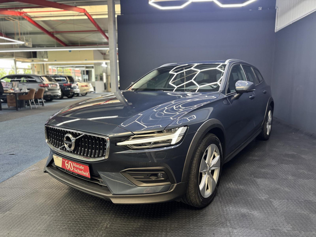 Volvo V60 Cross Country