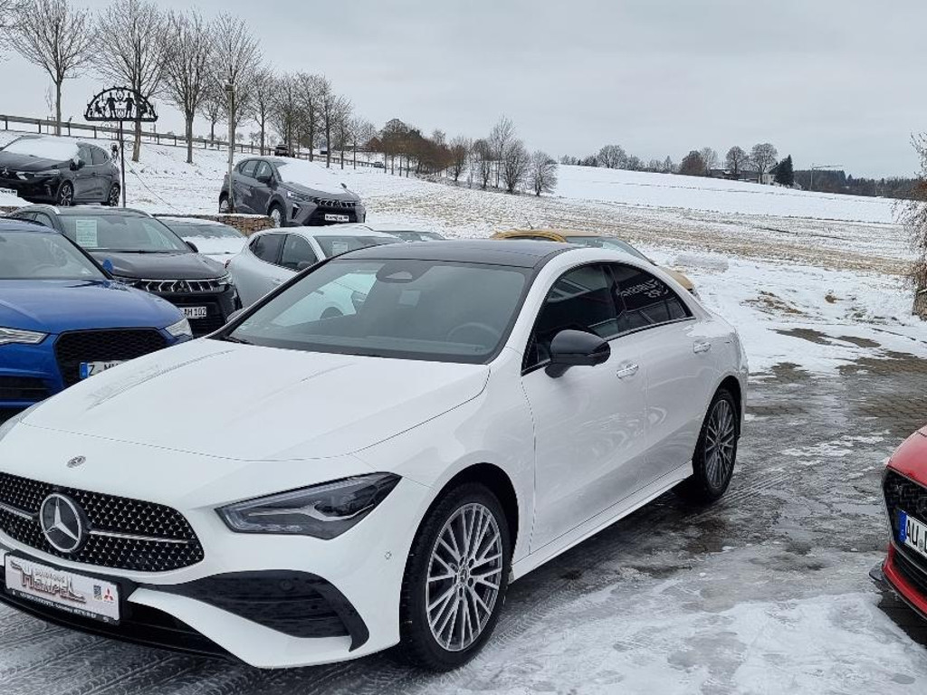 Mercedes-Benz CLA-Klasse CLA 250 AMG Line CLA 250 e Sedan