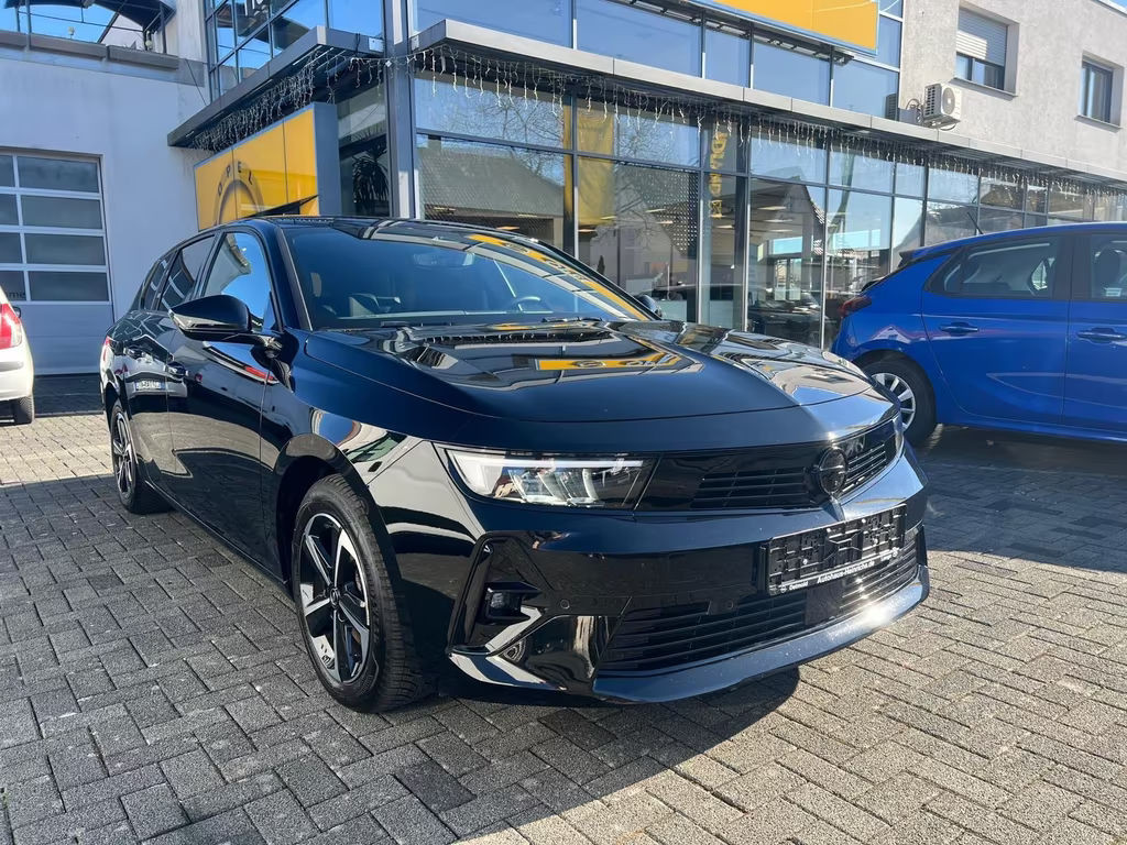 Opel Astra Sports Tourer Grand Sport GS-Line
