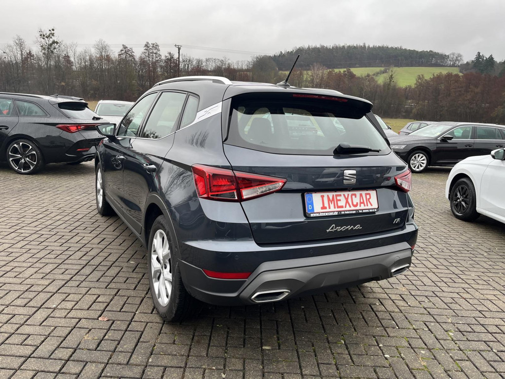 Seat Arona