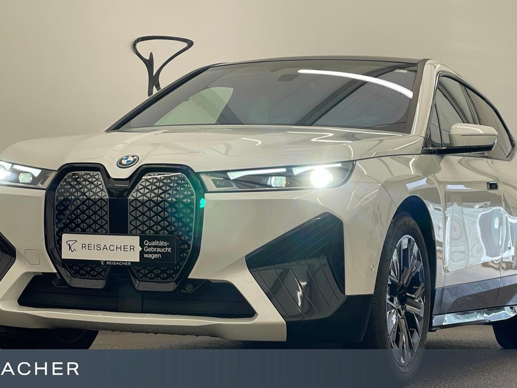 BMW iX xDrive40