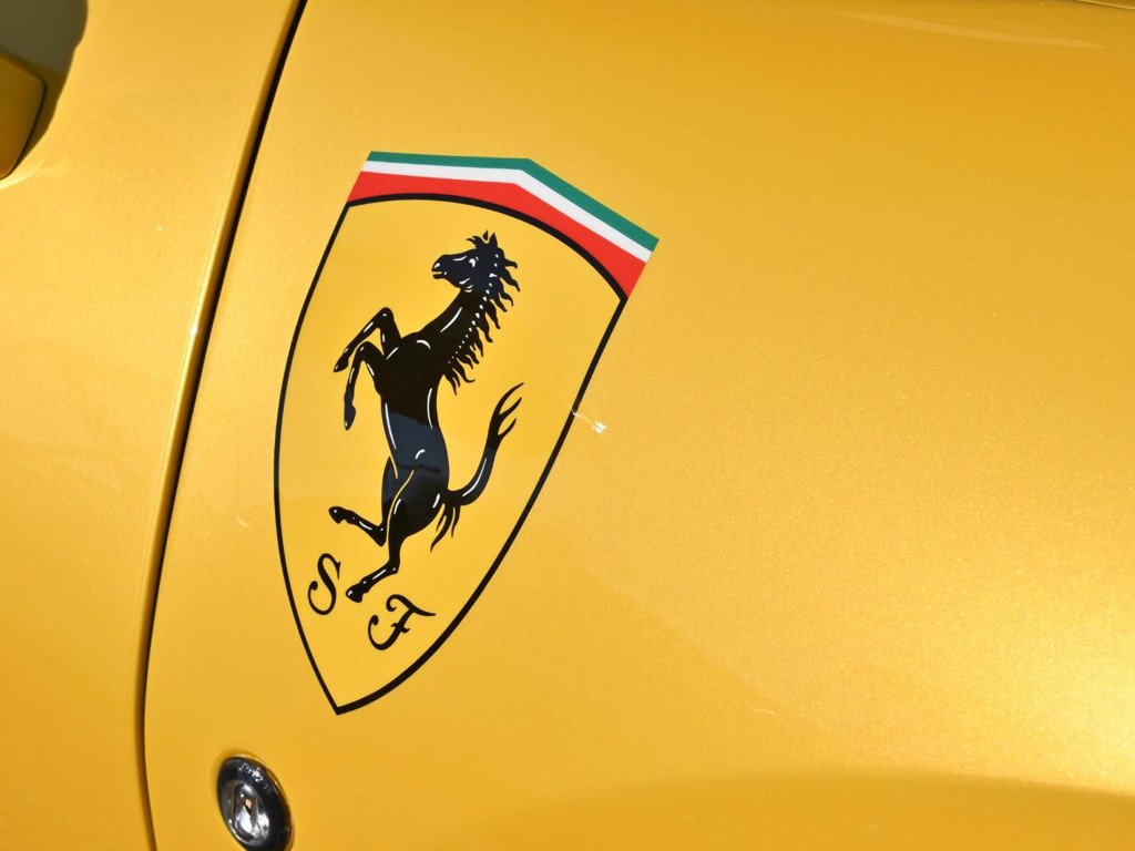 Ferrari F8