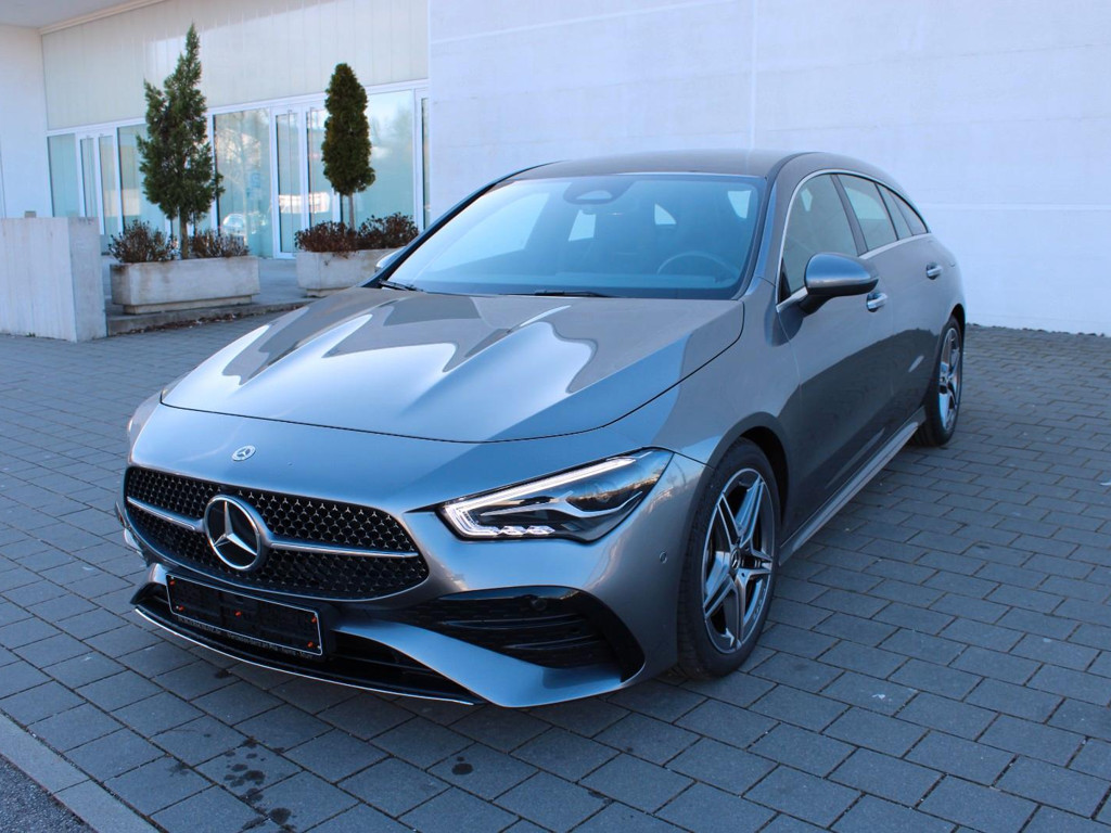 Mercedes-Benz CLA-Klasse CLA 220 AMG Line Shooting Brake CLA 220 d