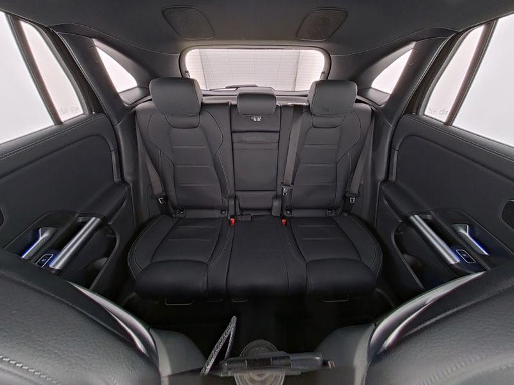 Mercedes-Benz GLA-Klasse GLA 35 AMG 4MATIC AMG Line