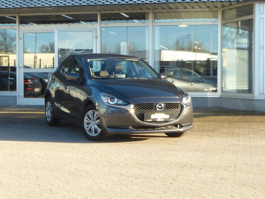 Mazda 2 Lim. Center-Line