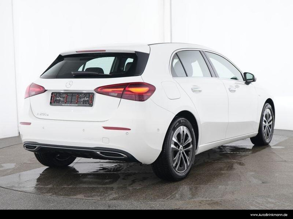 Mercedes-Benz A-Klasse A 250 A 250 e Progressive