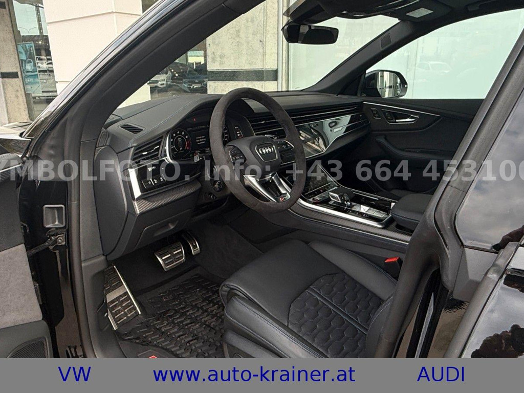 Audi RS Q8