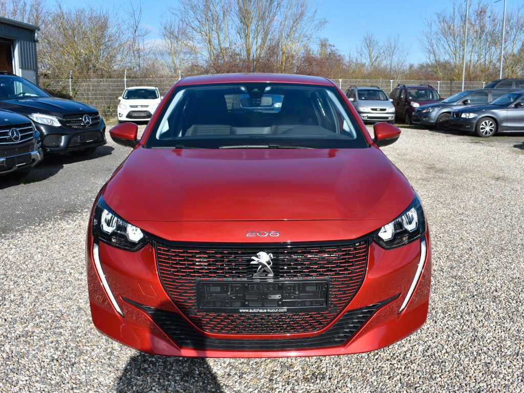 Peugeot e-208