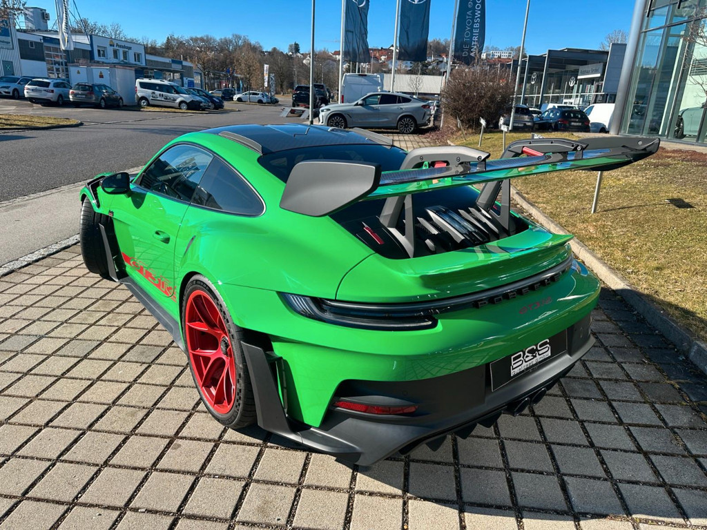 Porsche 992
