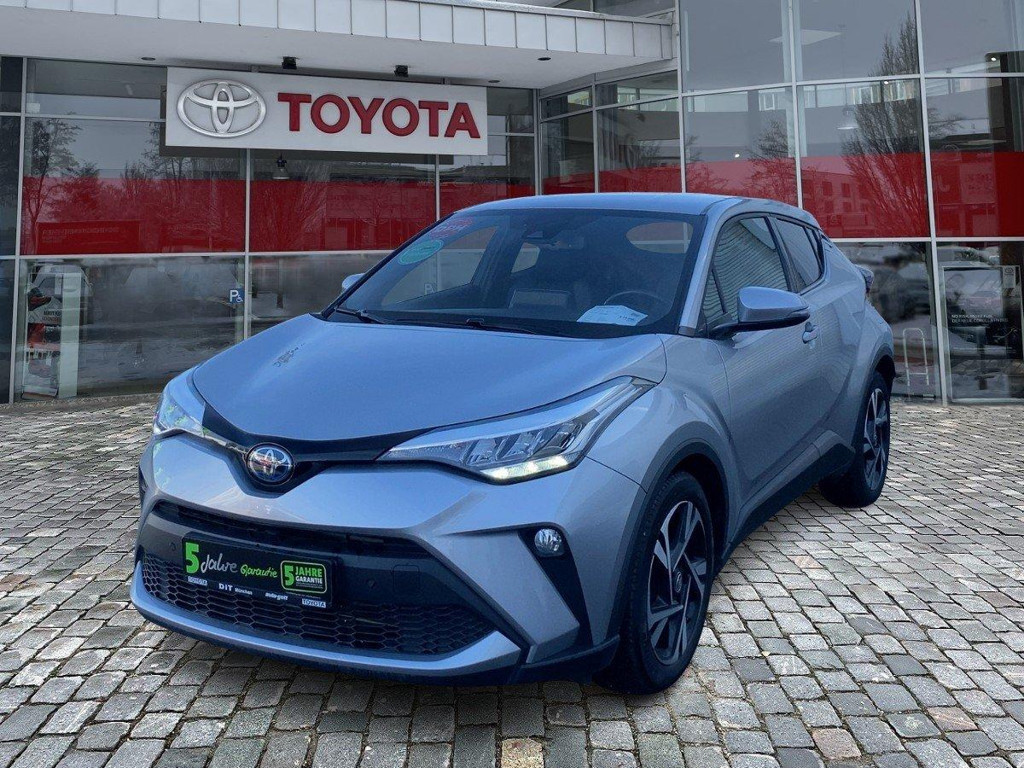 Toyota C-HR Business