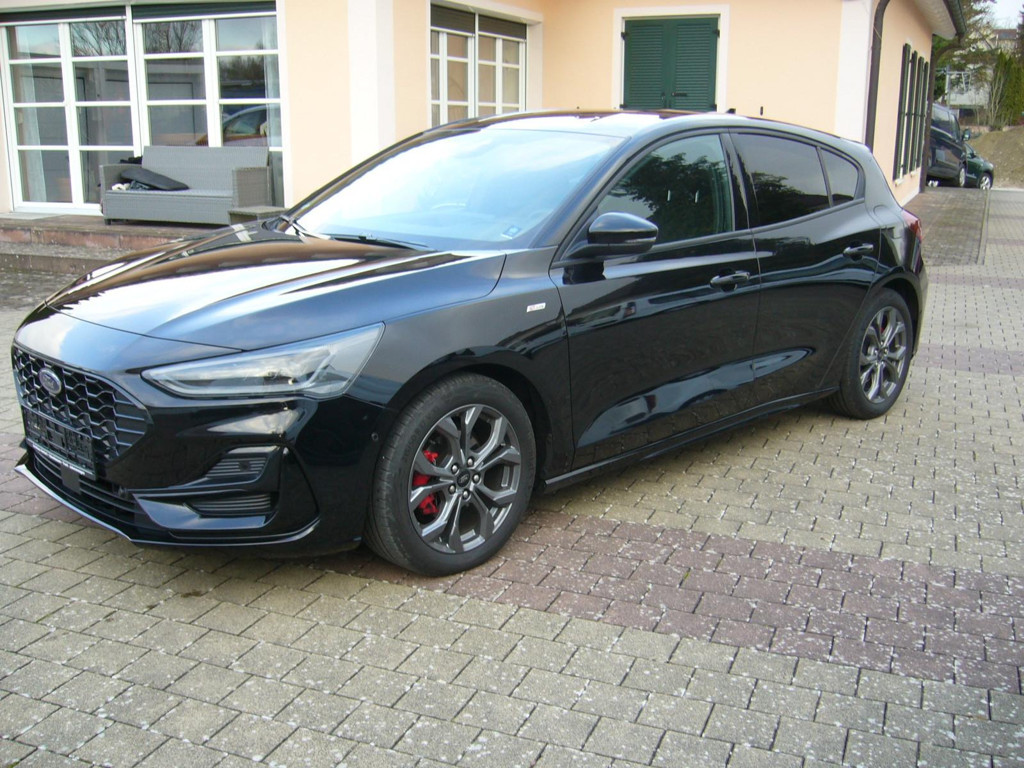Ford Focus ST Line
