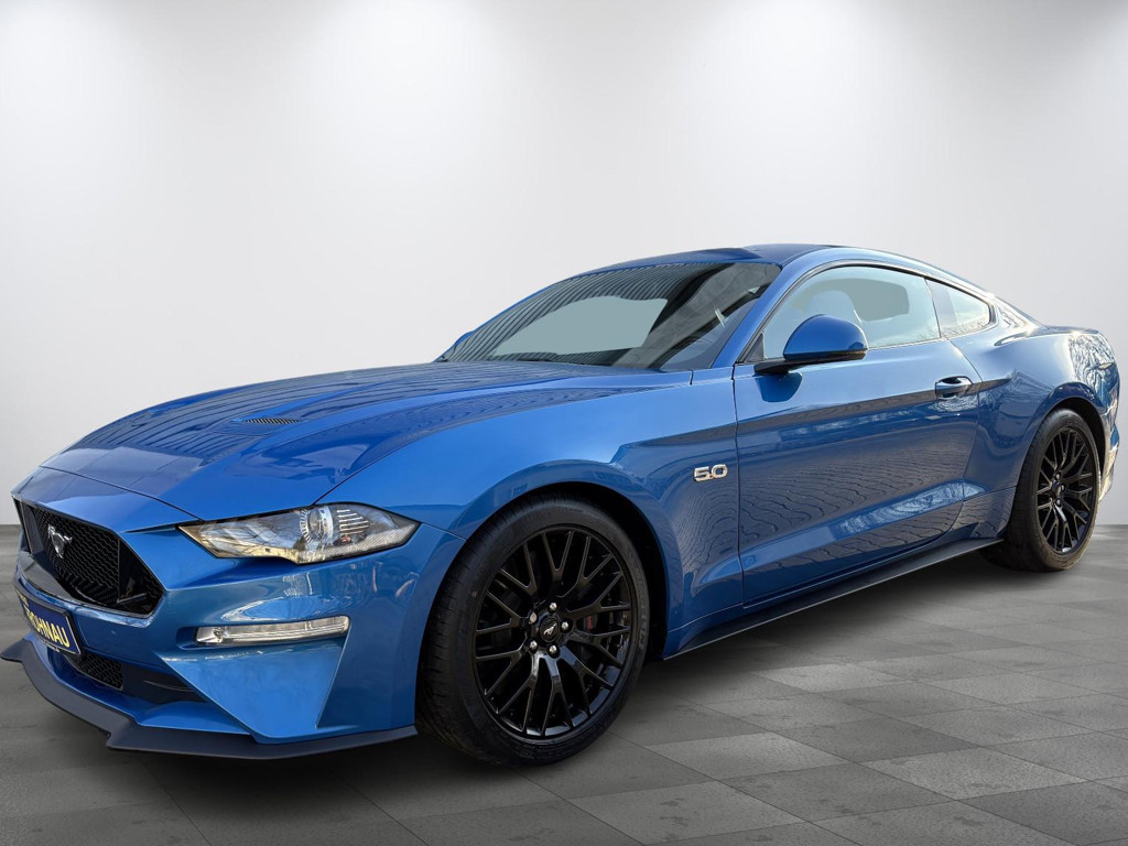 Ford Mustang Fastback GT 5.0 V8