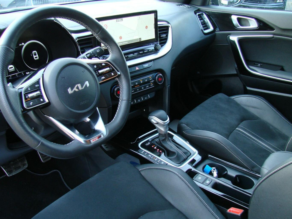 Kia ProCeed