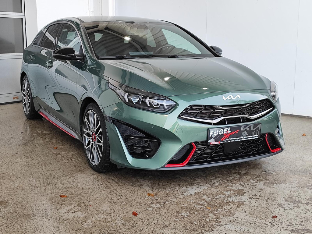 Kia ProCeed
