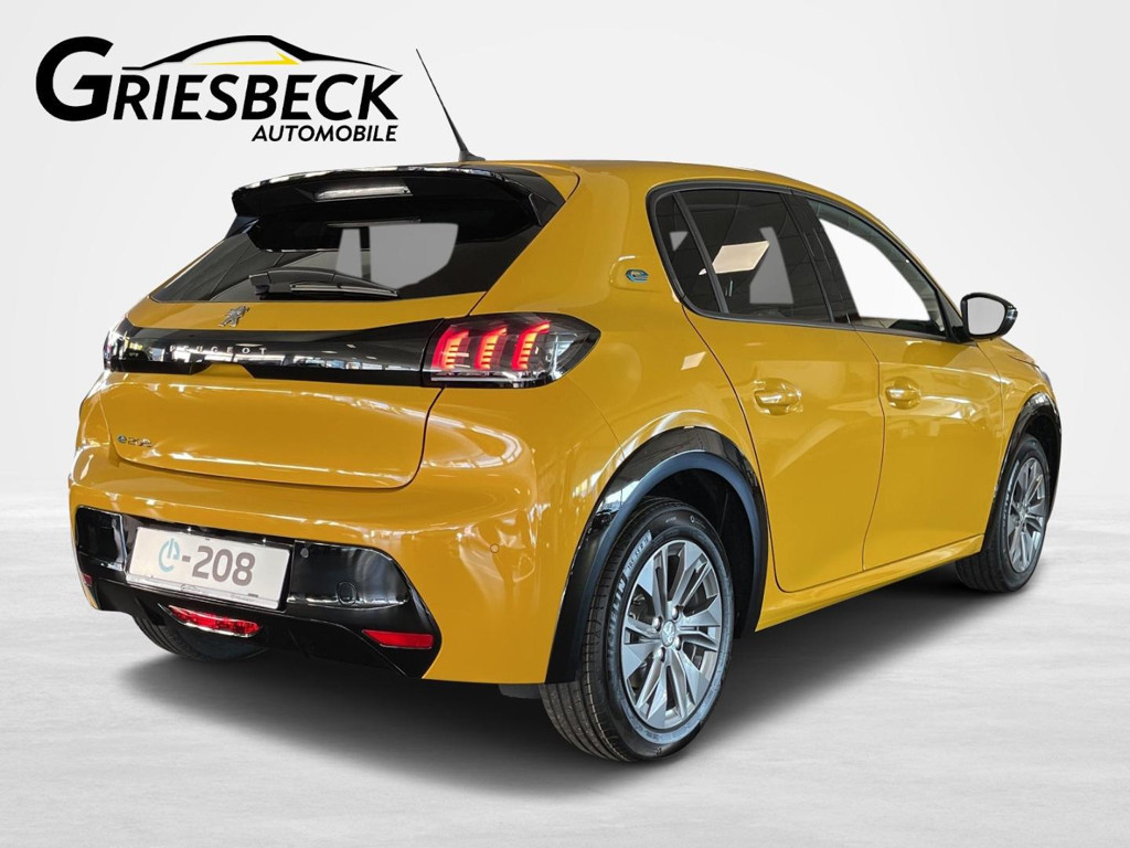 Peugeot e-208