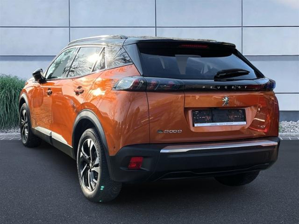 Peugeot e-2008