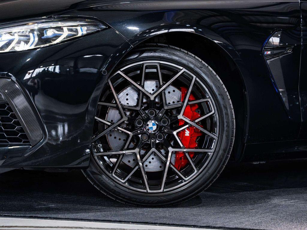 BMW M8