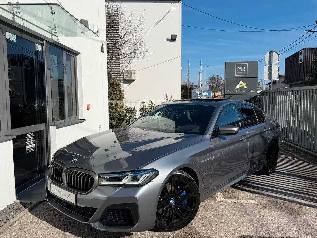 BMW 5 Serie 550 xDrive Sedan 550i