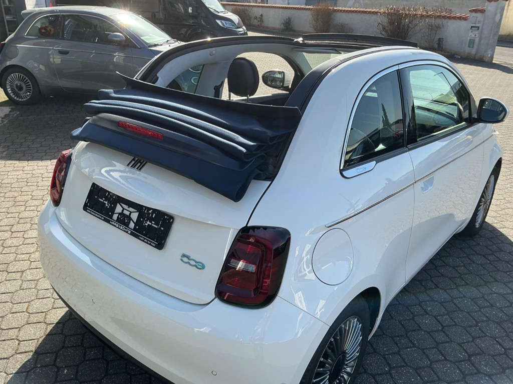 Fiat 500e
