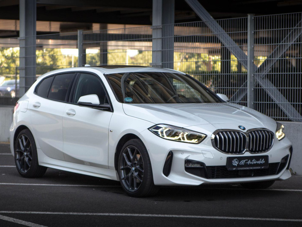 BMW 1 Serie 118 M-Sport Sedan 118i
