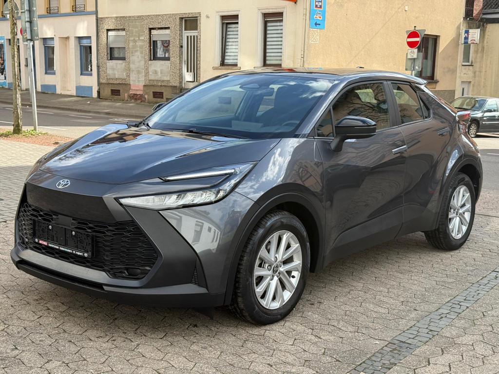 Toyota C-HR Flow Hybride Voorwielaandrijving