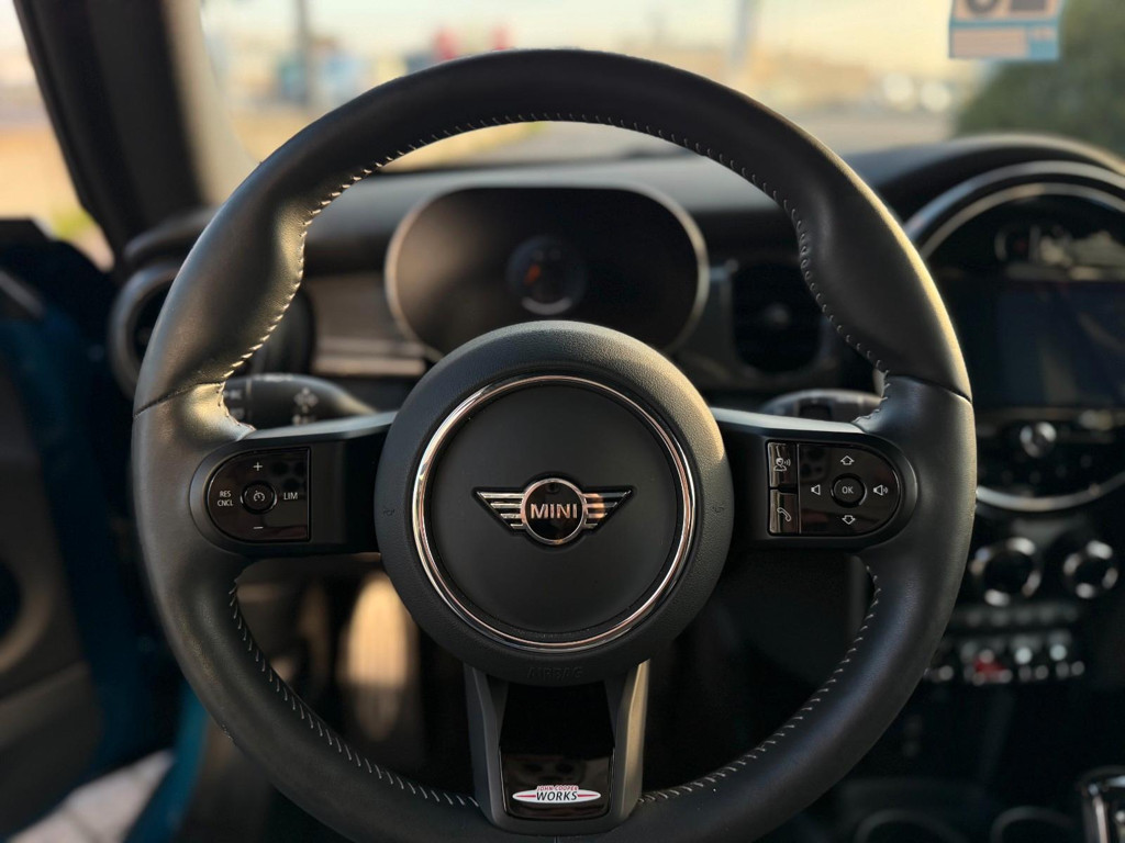 Mini John Cooper Works Cabrio