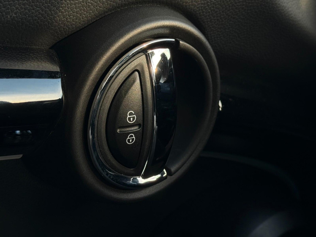 Mini John Cooper Works Cabrio