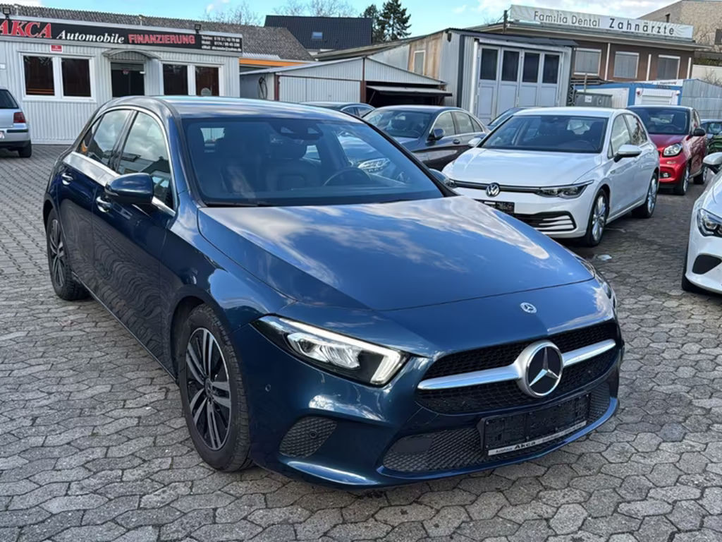 Mercedes-Benz A-Klasse A 180 A 180 d