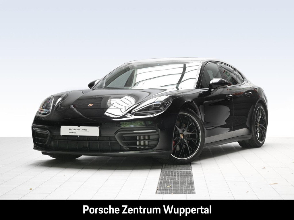 Porsche Panamera 4S