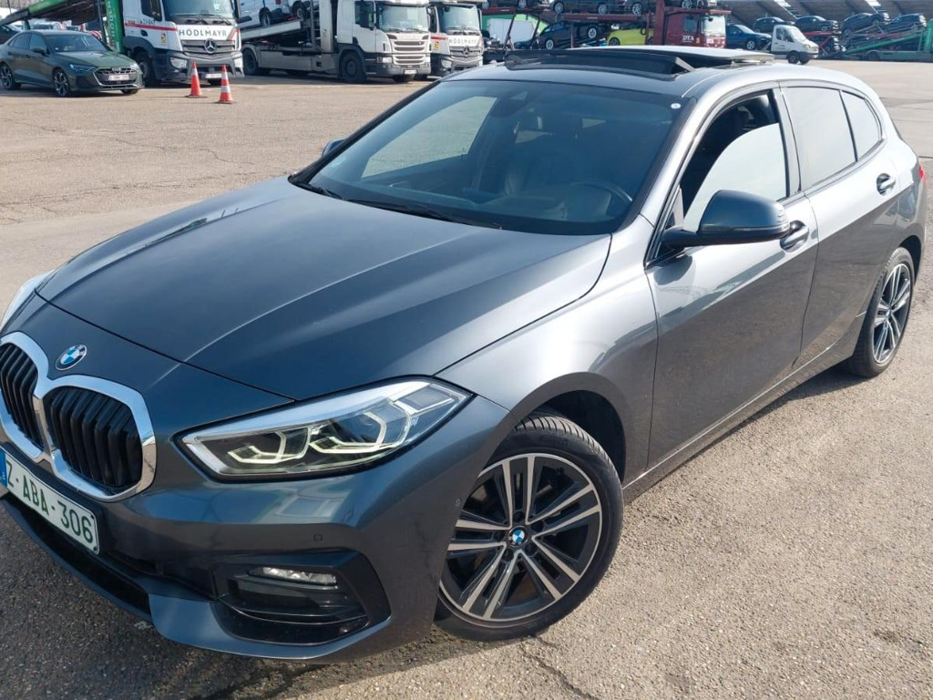 BMW 1 Serie 118 Sport Line Sedan 118i