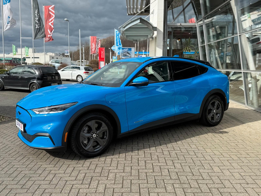 Ford Mustang Mach-E 198 kW*SYNC 4*360°*LED