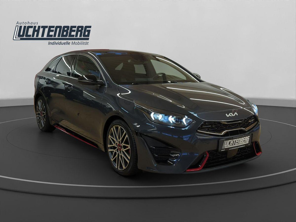Kia ProCeed