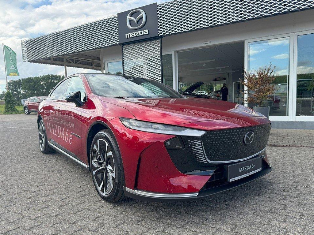Mazda 6e