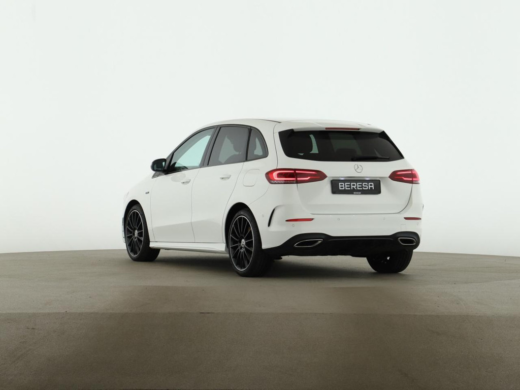 Mercedes-Benz B-Klasse B 250 AMG Line B 250 e