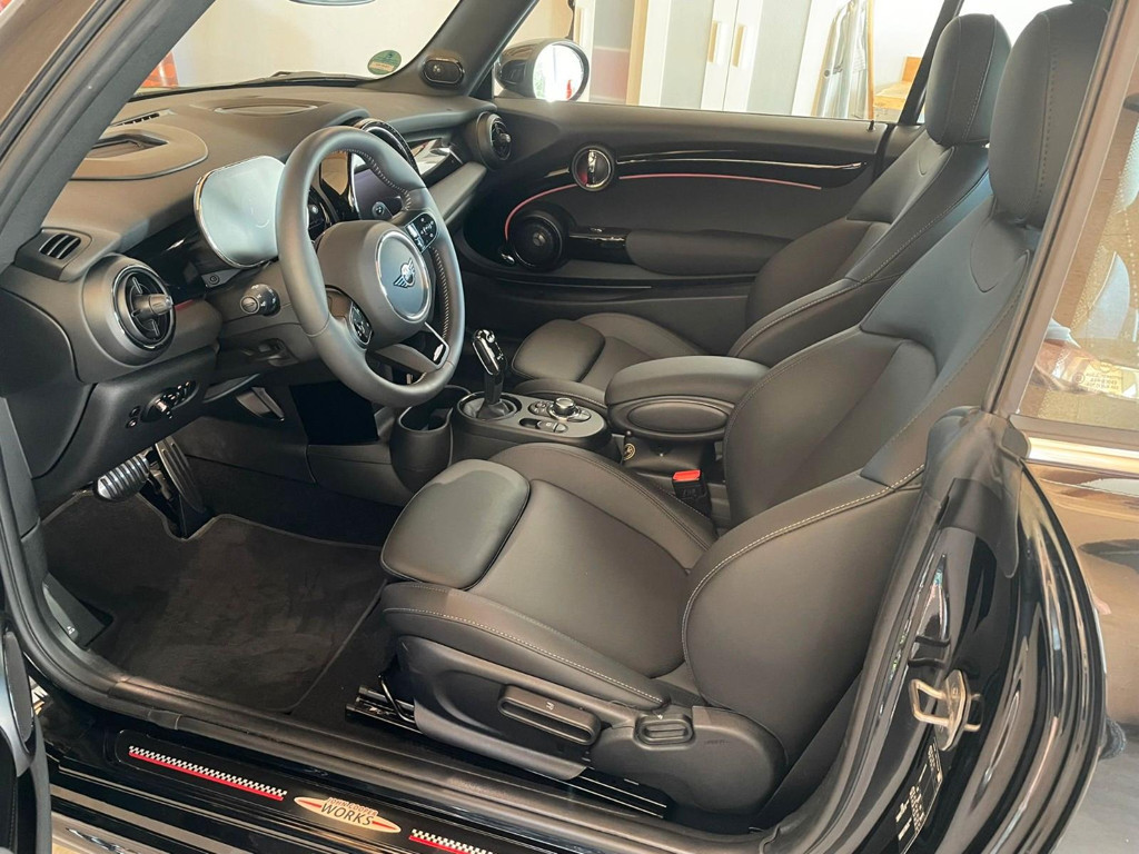 Mini John Cooper Works Cabrio