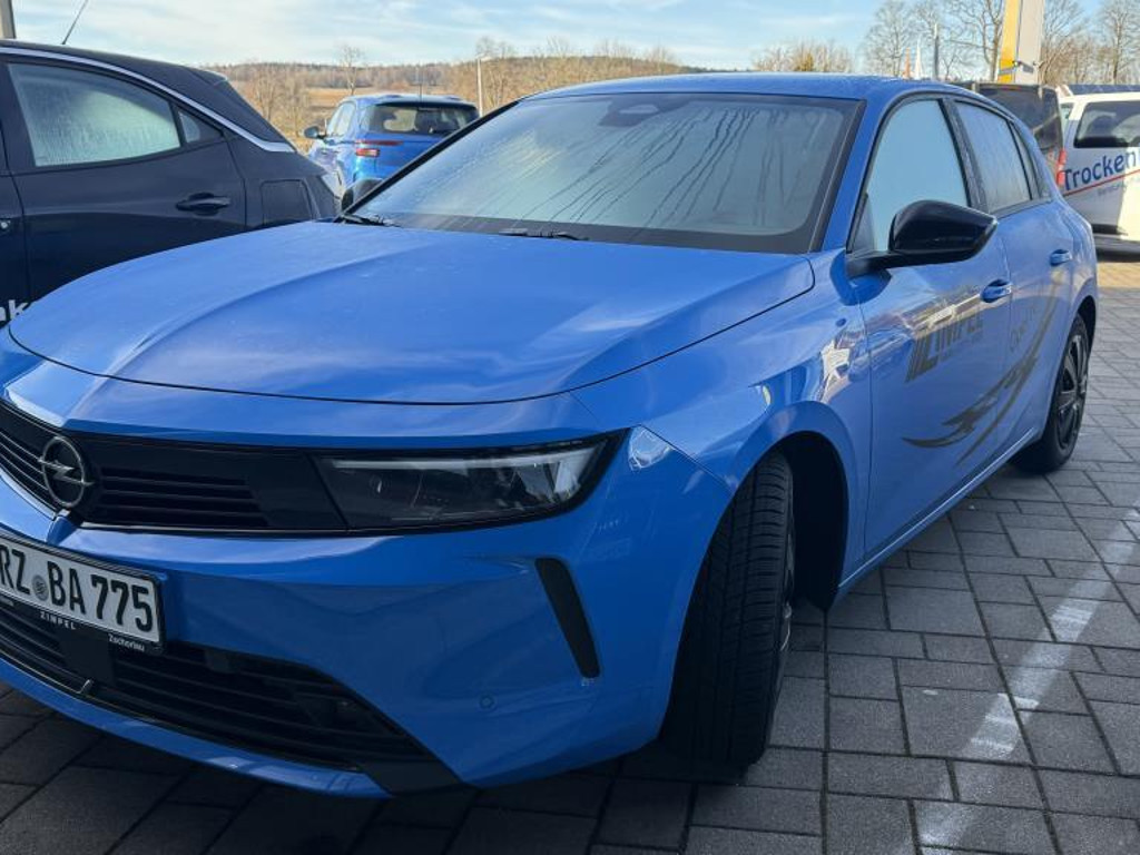 Opel Astra 1.2 Turbo Edition