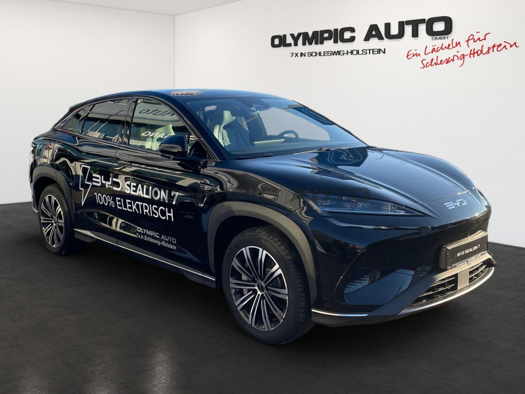 BYD Sealion 7