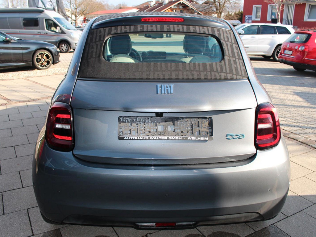 Fiat 500e