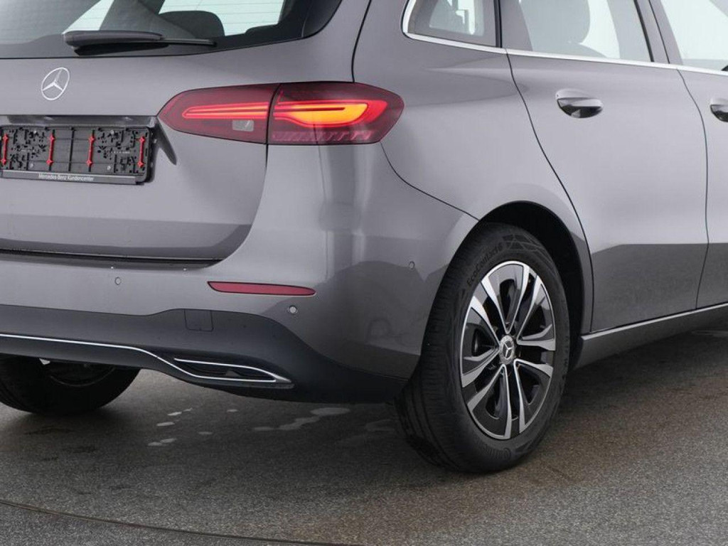 Mercedes-Benz B-Klasse B 180 Progressive Sedan