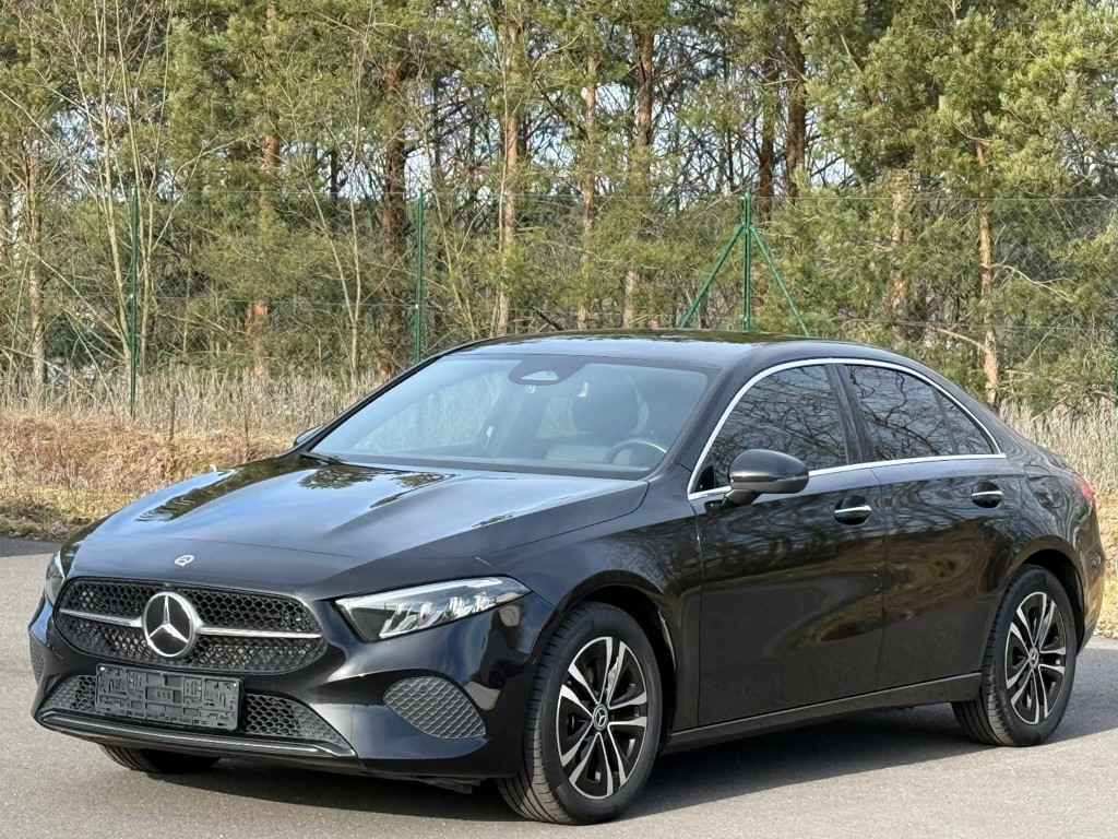 Mercedes-Benz A-Klasse A 250 A 250 e