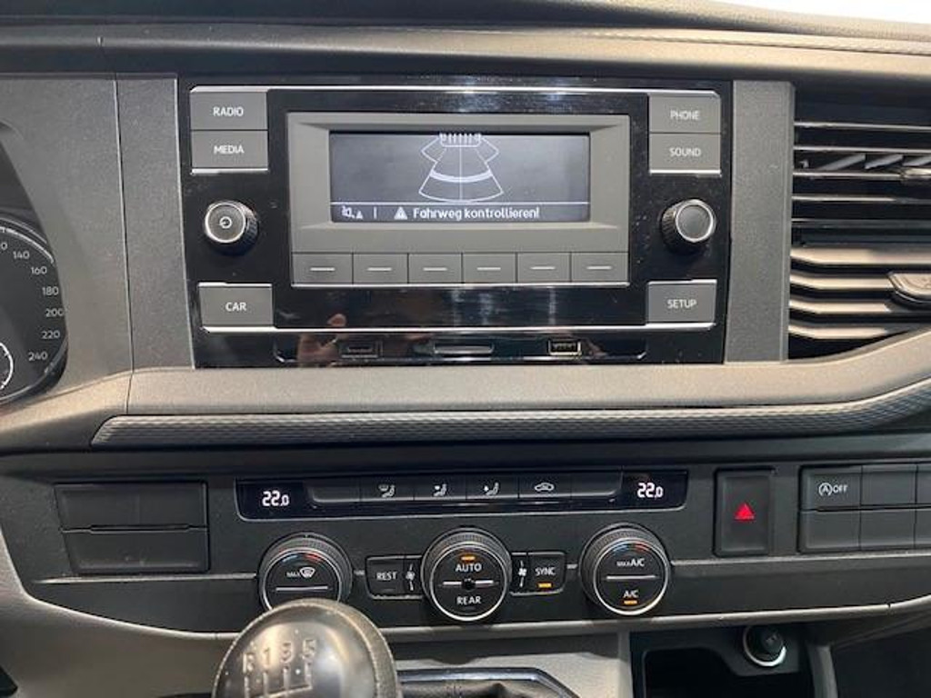 Volkswagen Caravelle